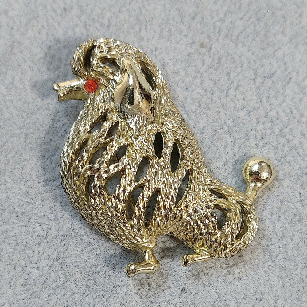 Vintage Gold Sarah Coventry Poodle Dog Brooch Pin